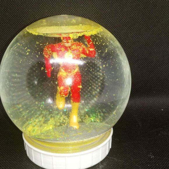 Handmade The Flash Snow Globe - Picture 2 of 6